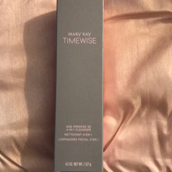 Mary Kay Other - Mary Kay timewise 4 in 1 cleanser oily combo